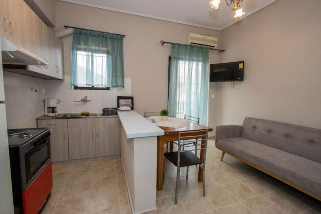 Vasileiou Apartments Kaména Voúrla Eksteriør bilde