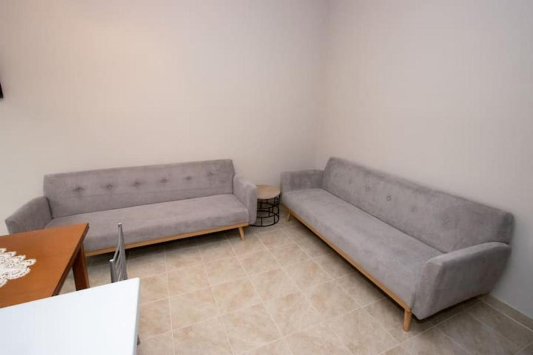 Vasileiou Apartments Kaména Voúrla Eksteriør bilde