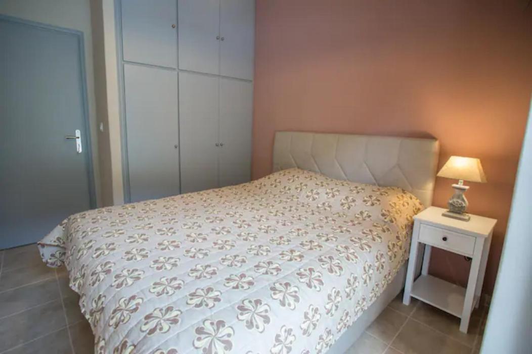 Vasileiou Apartments Kaména Voúrla Eksteriør bilde